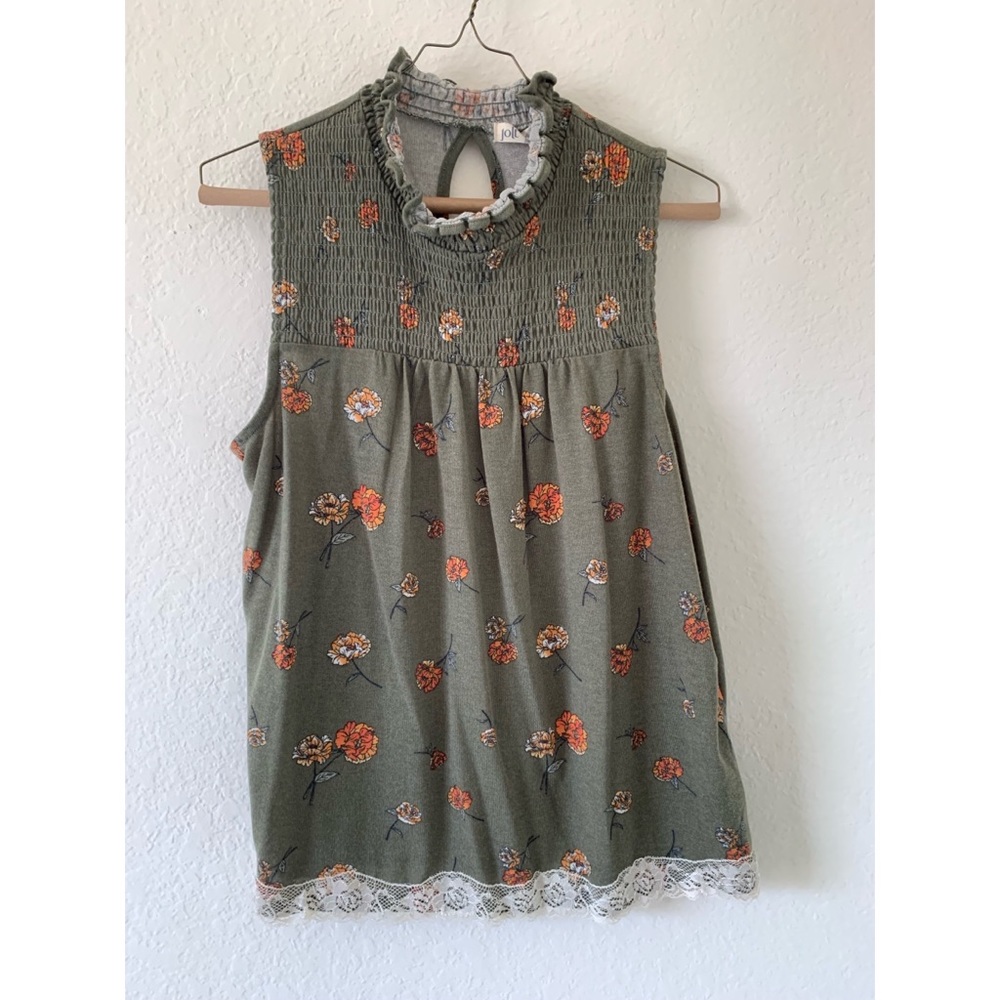 NWT Women’s medium sleeveless shirt green, Jolt brand. FREE shipping!